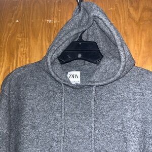 ZARA Women’s Dark Gray Pullover Hoodie Size Medium